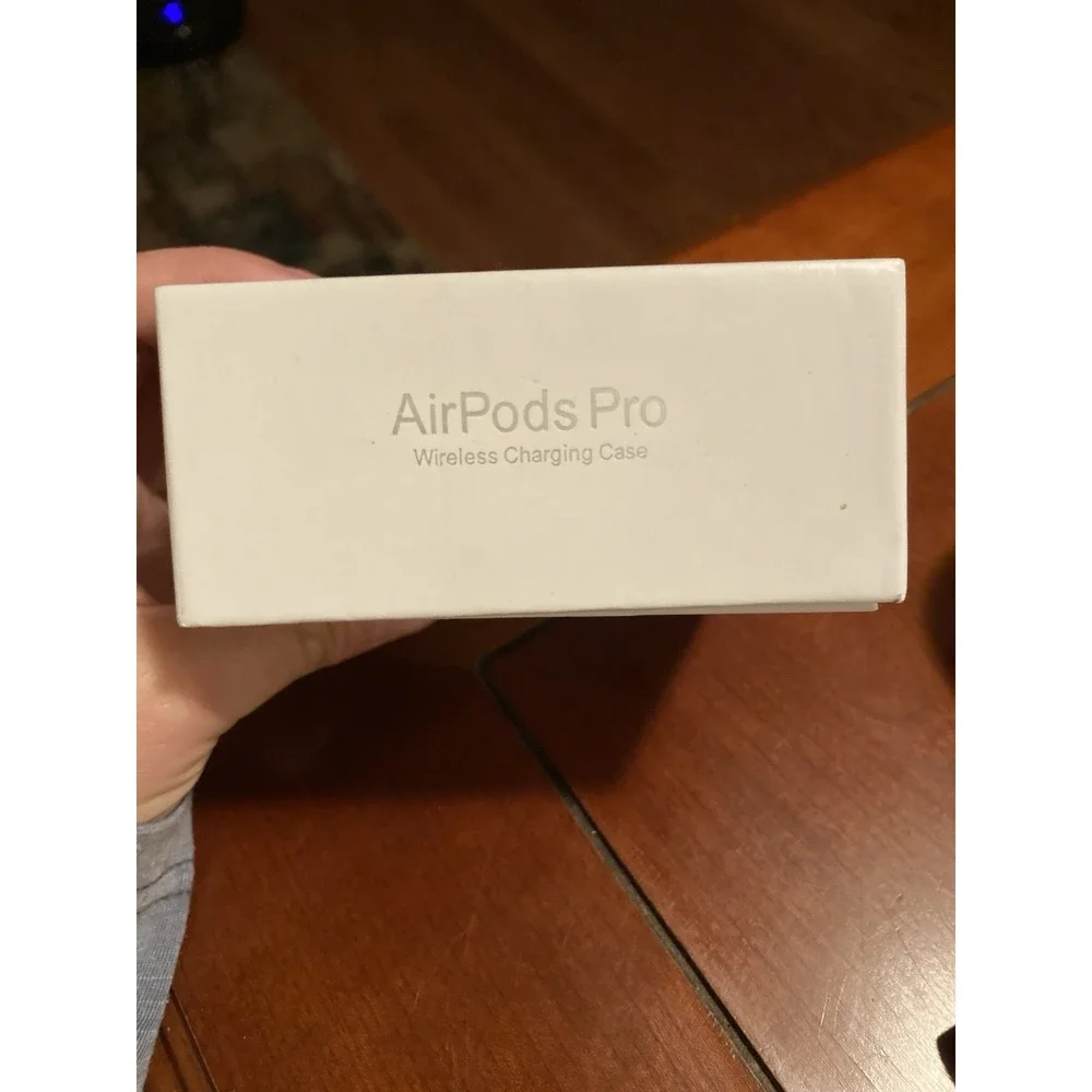 Apple AirPods Pro 2nd Generation with MagSafe Wireless Charging Case - White
